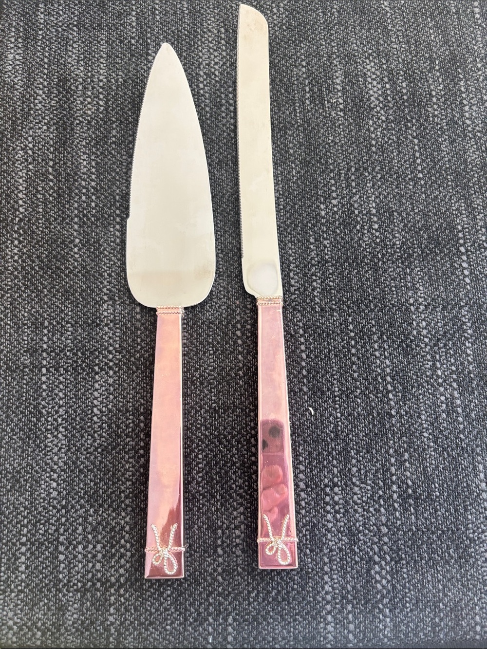 Vera Wang for Wedgwood.Rose Gold Love Knots Cake Knife &Server Set
